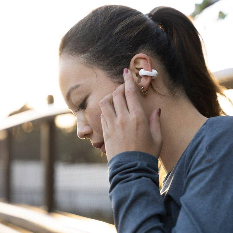 Fone de Ouvido Sem Fio por Condução Óssea - Ambie™ (+CAPINHA DE BRINDE)